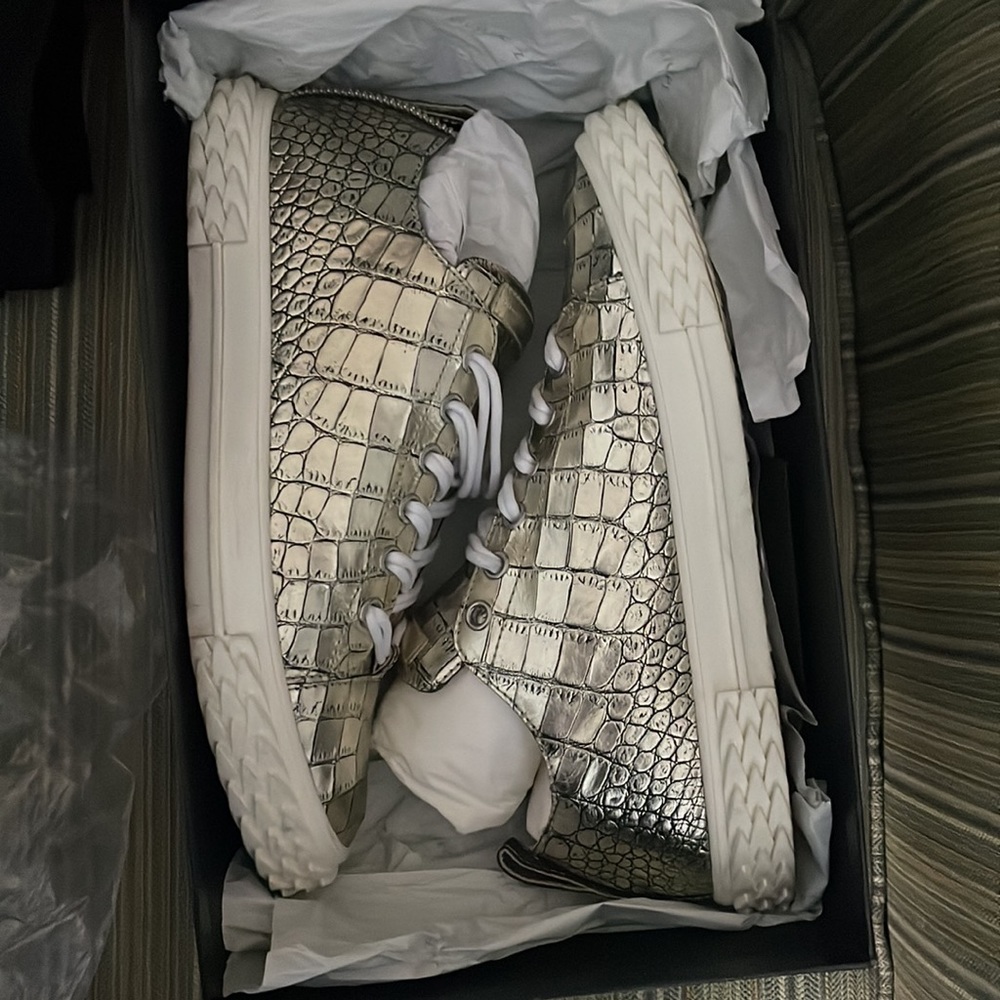 Giuseppe zanotti 10.5 gold silver ombré crocodile sneakers